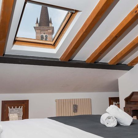Veronetta Mini Attic Verona Exterior foto