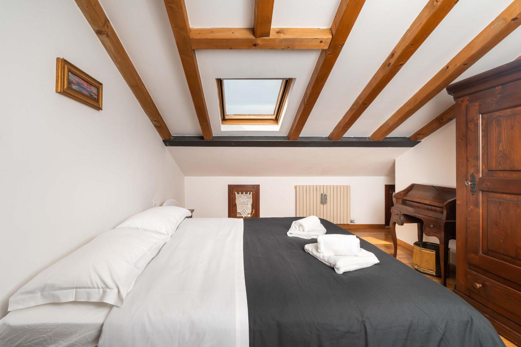 Veronetta Mini Attic Verona Exterior foto